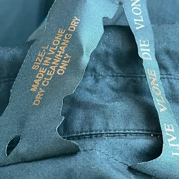 Preowned Vlone Original  Famous A$AP Rocky Raper  Designed  Dress Button Up . - Picture 9 of 13